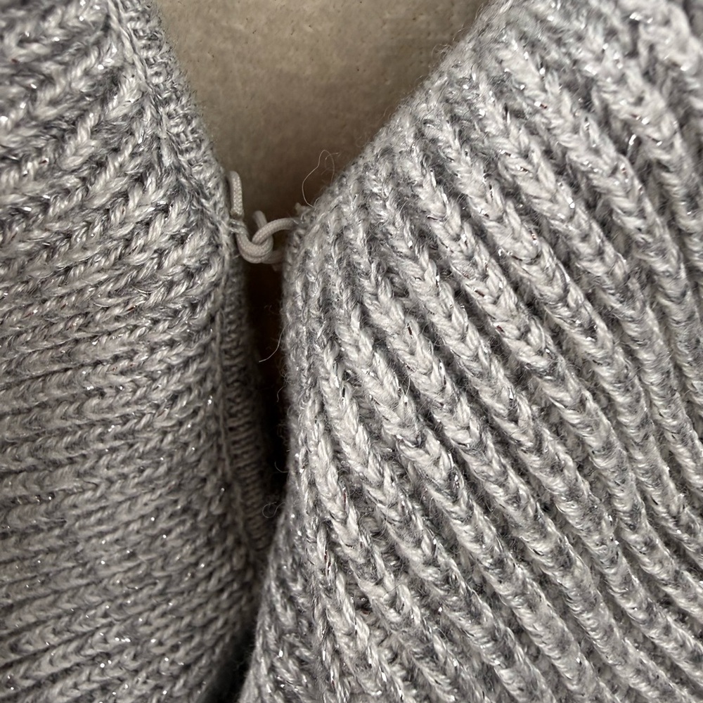 White House Black Market gray and silver ruffle cardigan sweater size small - Picture 10 of 13